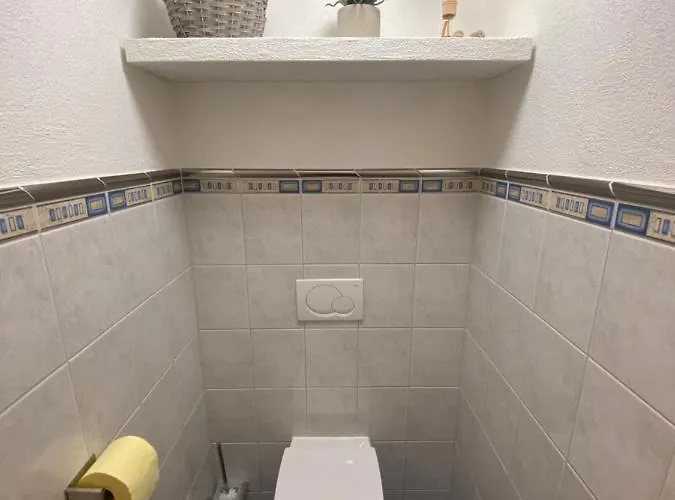 Zentral Gelegene In Appartement *